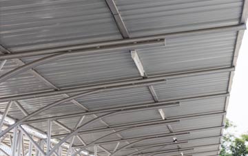 installing Sinfin metal roofing